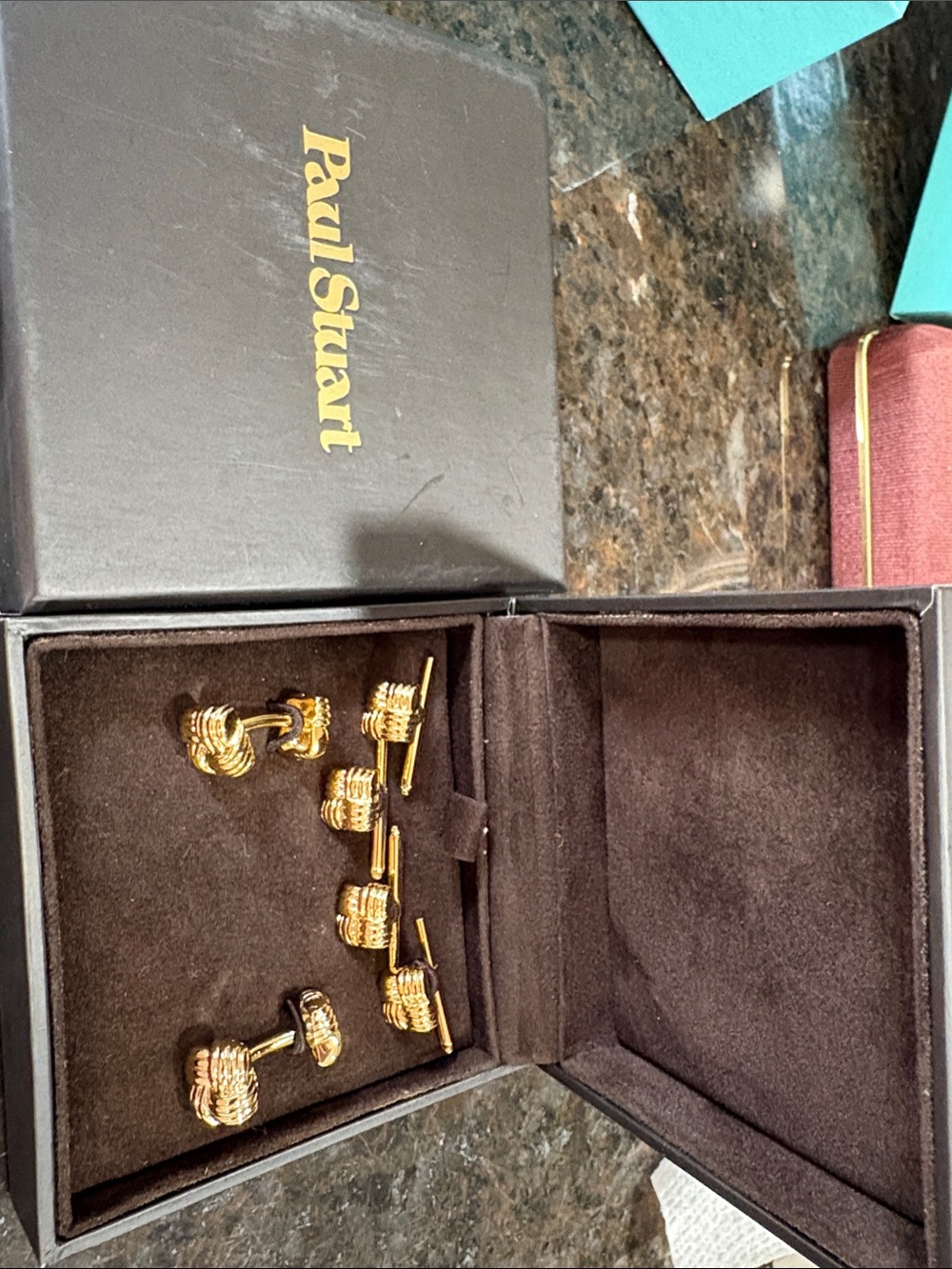 Paul Stuart Gold Knot Cuff Links Set